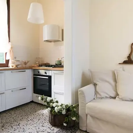 Liberty House Venice Apartment *